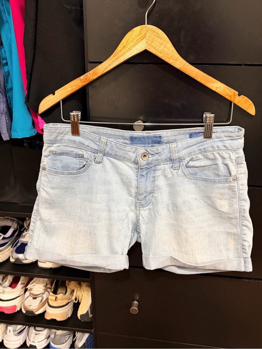 Guess Light Blue Denim Roll-Cuff Women’s Shorts